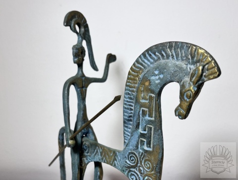 Figurka jeździec "Hippeis" Starożytna Grecja- mosiądz patynowany