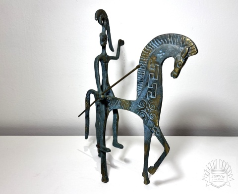 Figurka jeździec "Hippeis" Starożytna Grecja- mosiądz patynowany