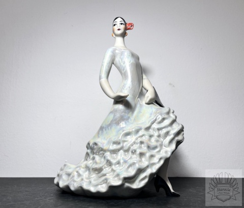 Figurka kobieta, tancerka flamenco- Ceramika Kijów