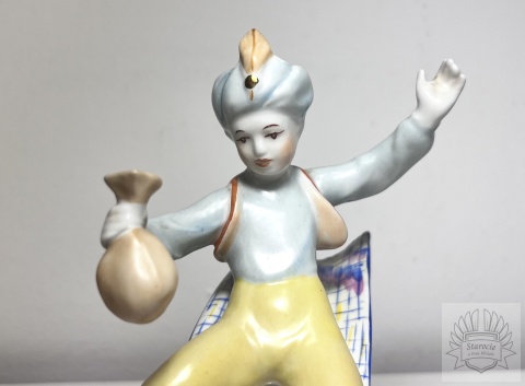 Figurka porcelanowa "Alladyn"- Hollohaza Węgry! forma: 8050