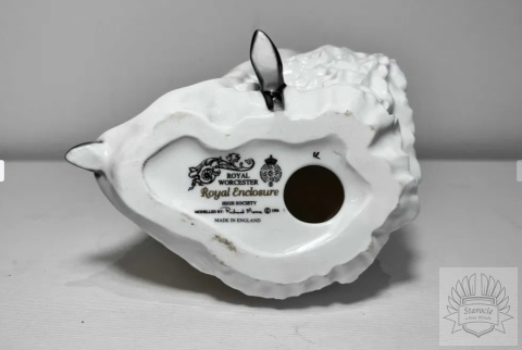 Figurka porcelanowa Dama Royal Worcester- "Royal Enclosure" 1996