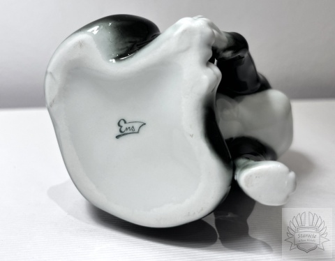 Figurka porcelanowa Kot czarny - Karl Ens, XX w.