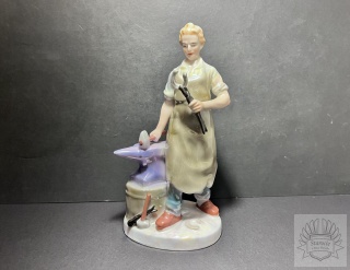 Figurka porcelanowa Kowal - Grafenthal Niemcy