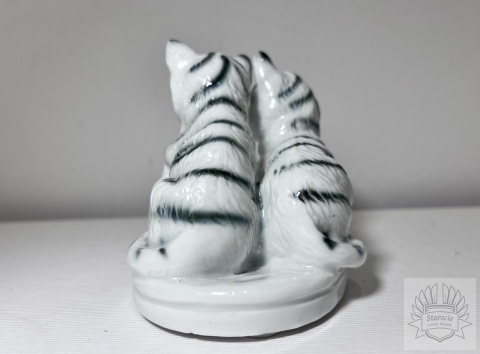 Figurka porcelanowa dwa koty z kłębkiem- Waldsassen Bareuther lata 20