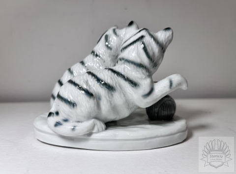 Figurka porcelanowa dwa koty z kłębkiem- Waldsassen Bareuther lata 20