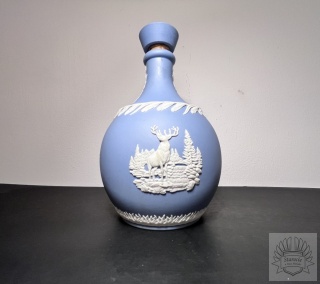 Karafka Wedgwood Jasperware Blue dla Glenfiddich