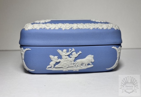Puzderko szkatułka Wedgwood Blue Jasperware