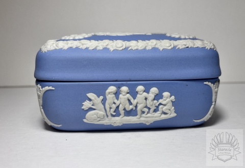 Puzderko szkatułka Wedgwood Blue Jasperware