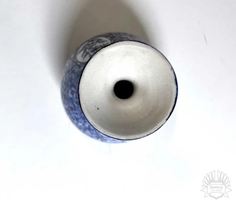 Wazonik porcelanowy Rorstrand- Szwecja początek XX w.