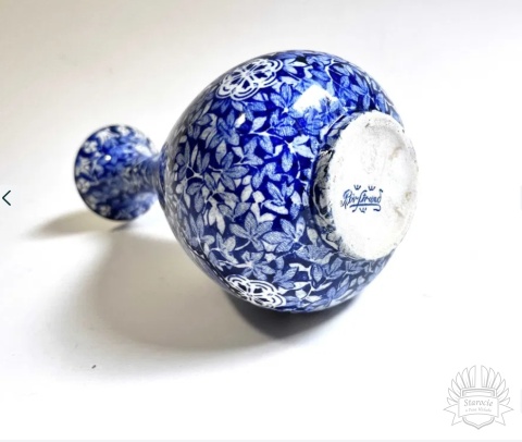 Wazonik porcelanowy Rorstrand- Szwecja początek XX w.