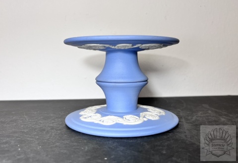 2x świecznik Wedgwood- "Blue Jasperware"