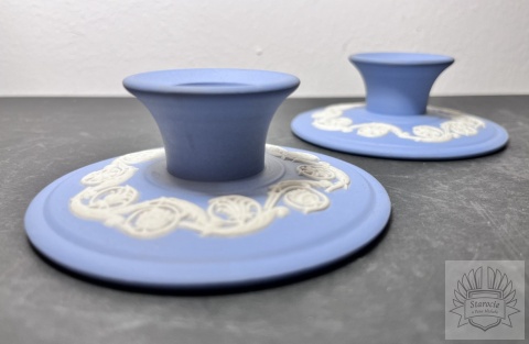 2x świecznik Wedgwood- "Blue Jasperware"