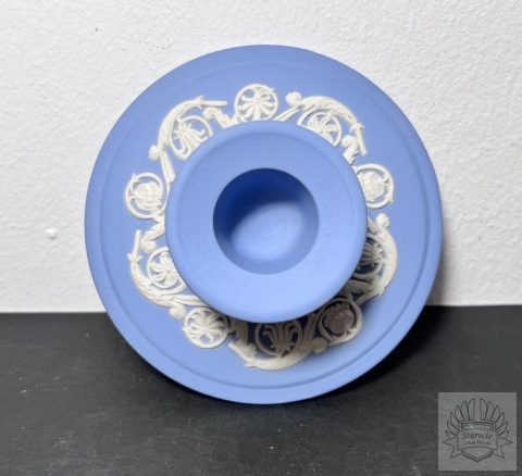 2x świecznik Wedgwood- "Blue Jasperware"