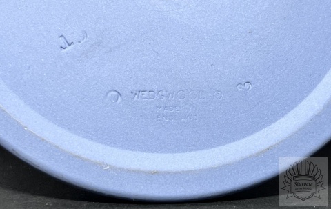 2x świecznik Wedgwood- "Blue Jasperware"