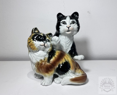 Figurka "Dwa koty" Karl Ens, pocz. XX w.