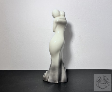Figurka "Macierzyństwo" Stipo Dorohoi Rumunia