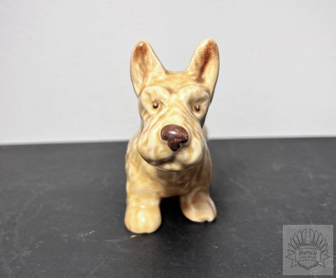 Figurka Sylvac pies rasa Terrier Szkocki
