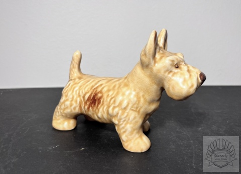 Figurka Sylvac pies rasa Terrier Szkocki