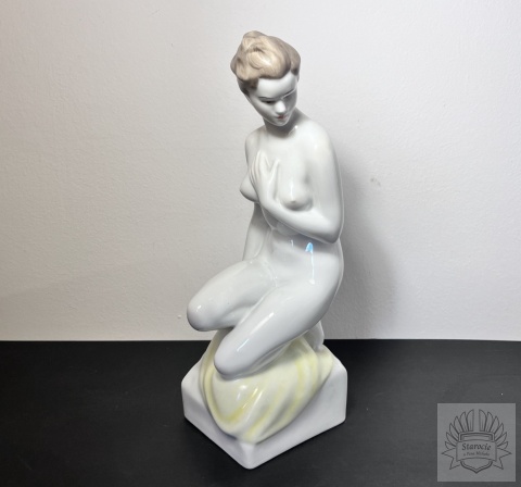 Figurka kobieta Hollohaza- Akt w stylu Art Deco