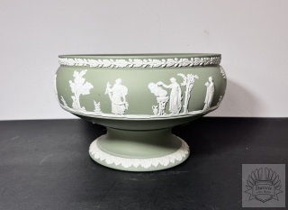 Patera na nodze Wedgwood "Jasperware Green"- biskwit