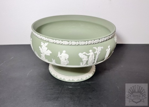 Patera na nodze Wedgwood "Jasperware Green"- biskwit