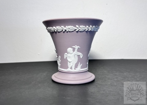 Wazonik/ wykałacznik Wedgwood Purple Jasperware